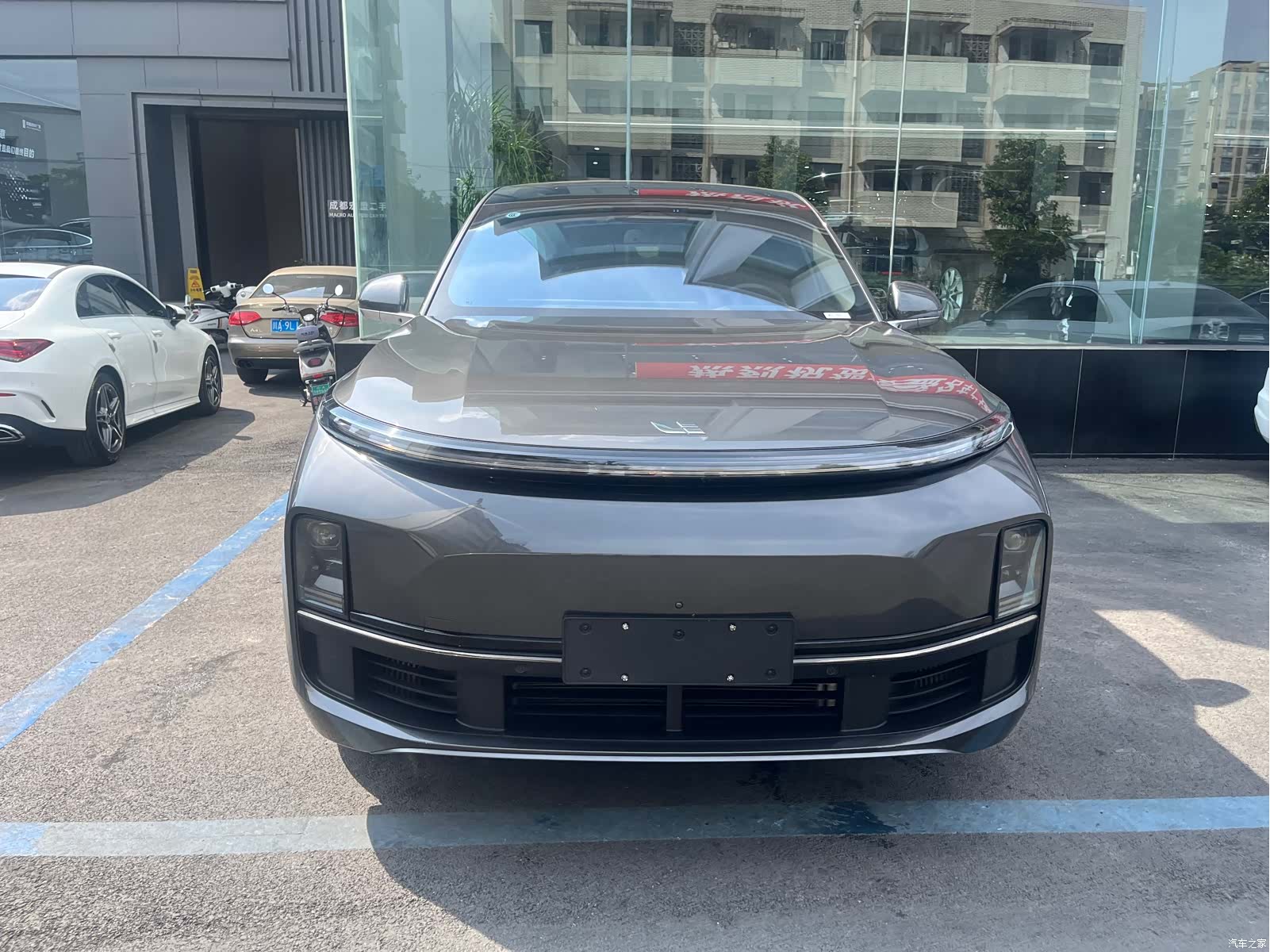 Li Auto L8, 2023 2