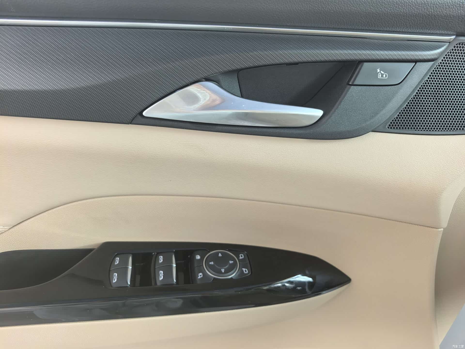 Buick GL8, 2025 13