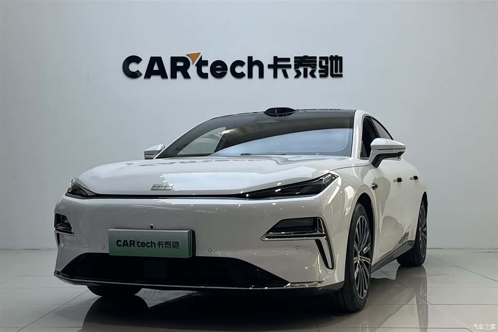 Geely 8