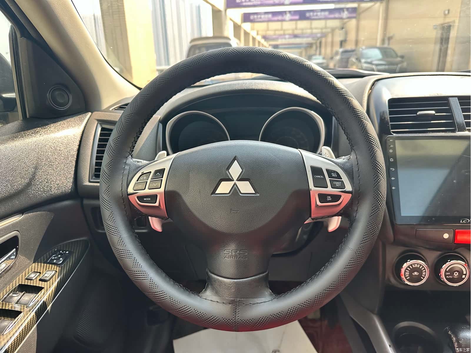 Mitsubishi ASX, 2015 11