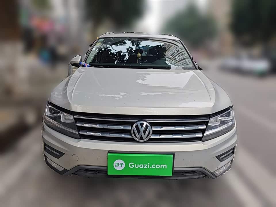 Volkswagen Tiguan L