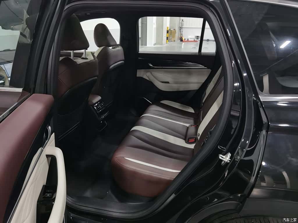 Geely Xingyue L, 2022 15