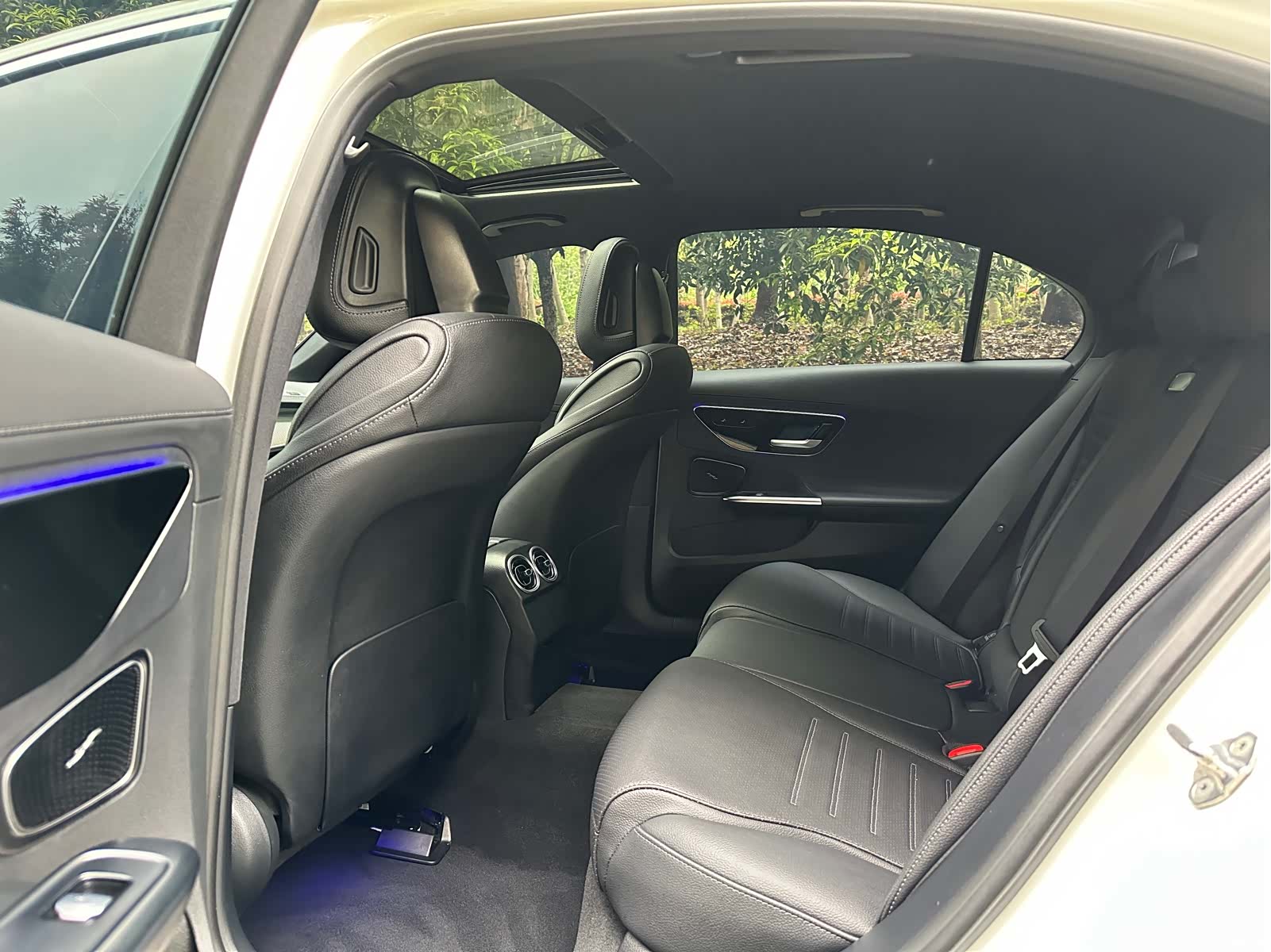 Mercedes-Benz C-Class, 2023 10