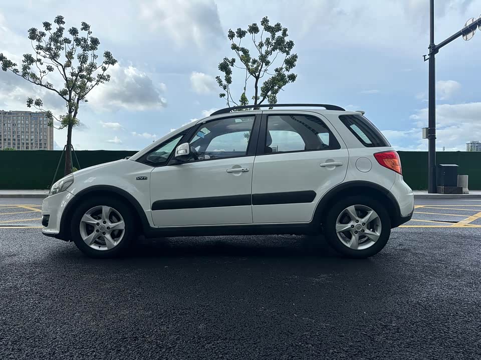 Suzuki Tianyu SX4