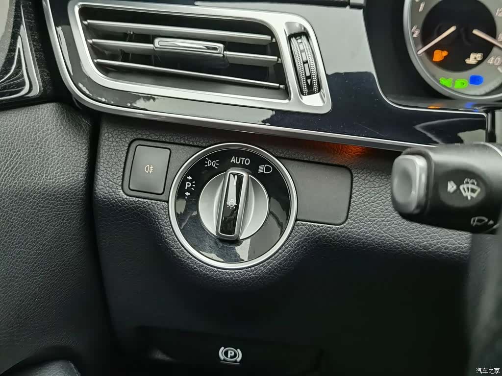 Mercedes-Benz E-Class, 2014 21