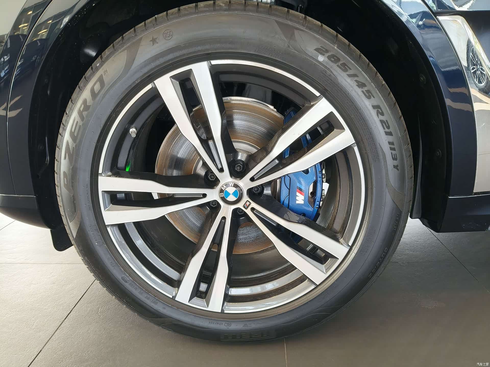 BMW X7, 1900 17