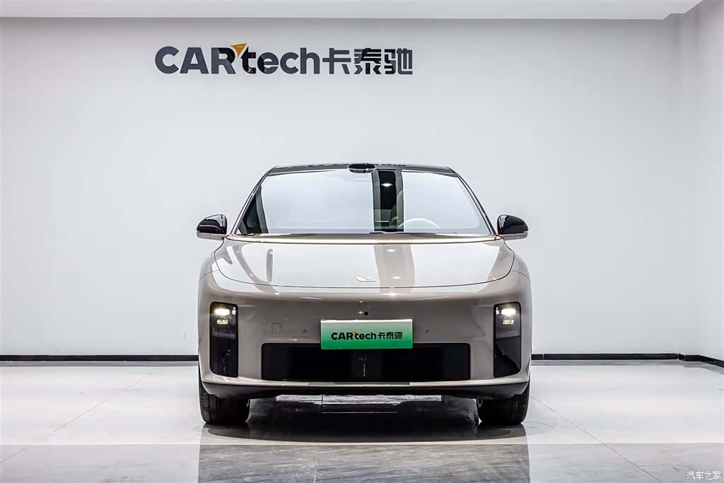 Li Auto i6, 2025 2