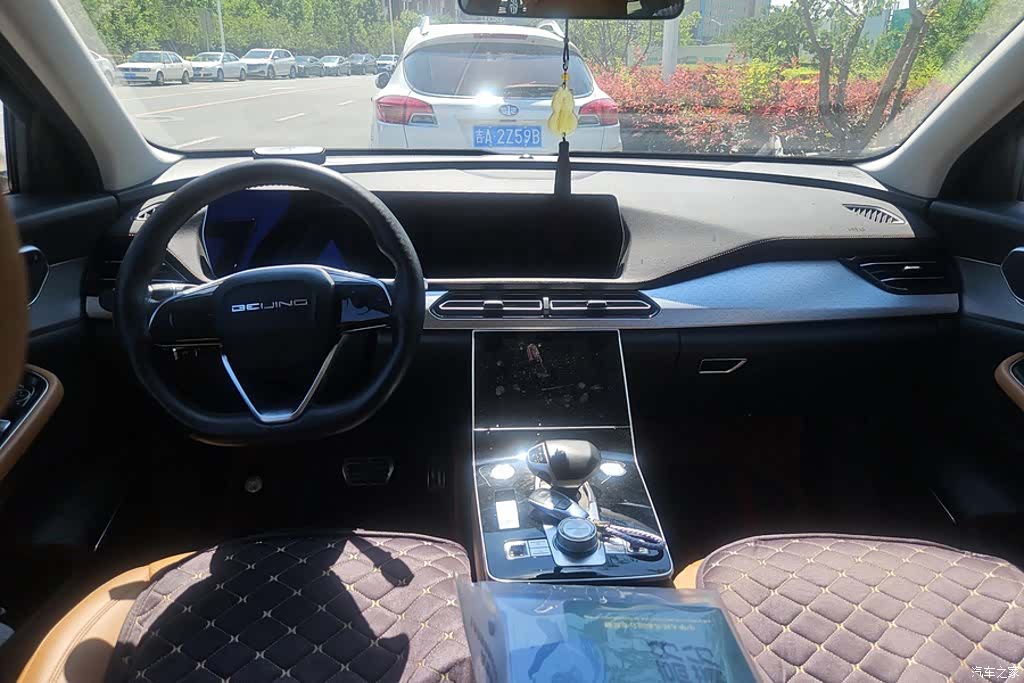 BAIC X7, 2021 12