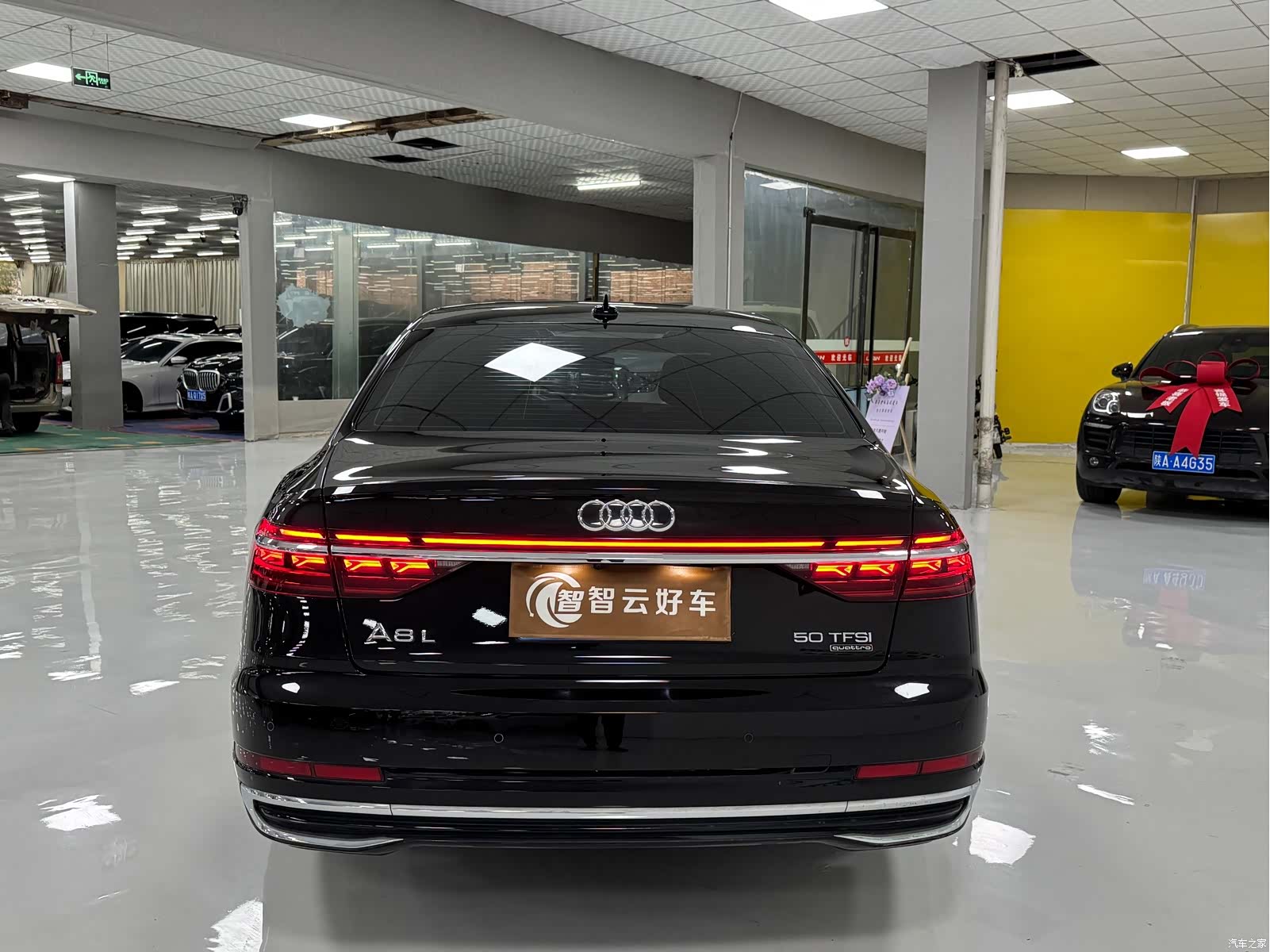 Audi A8L, 2025 8