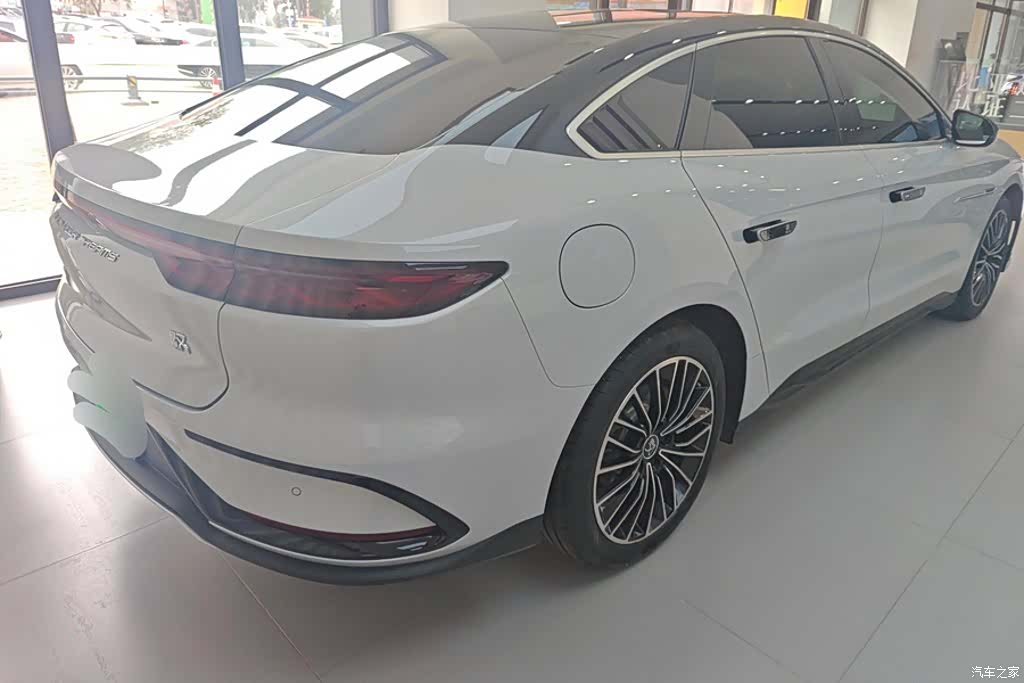 BYD Han, 2024 3
