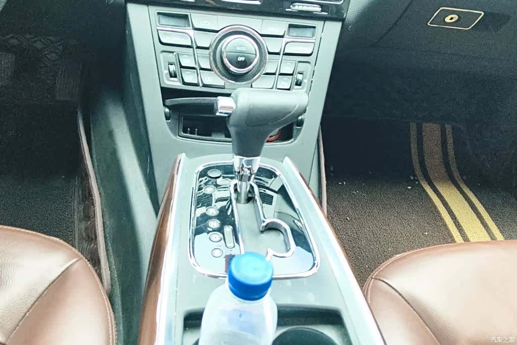Hongqi H7, 2017 16
