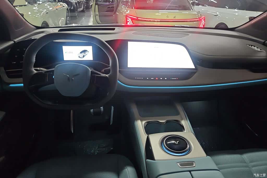 Hongqi 08, 2024 12