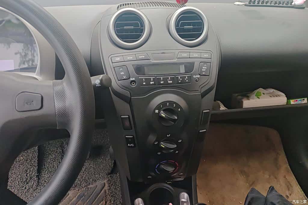 BYD F0, 2017 13