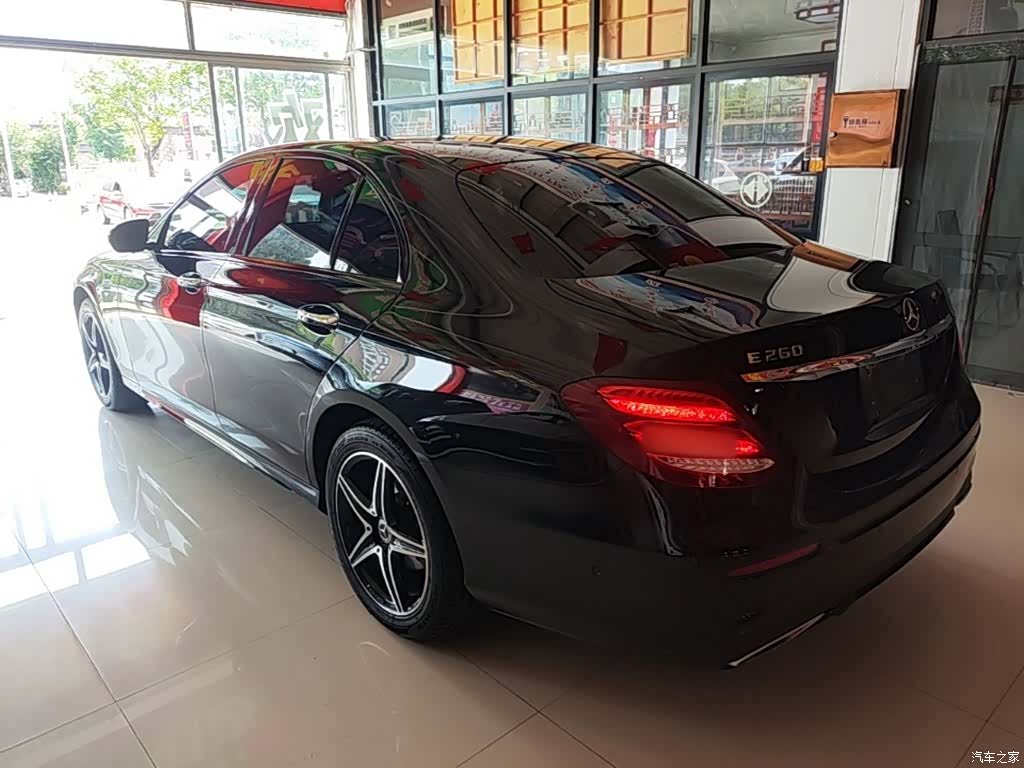 Mercedes-Benz E-Class, 2020 все фото