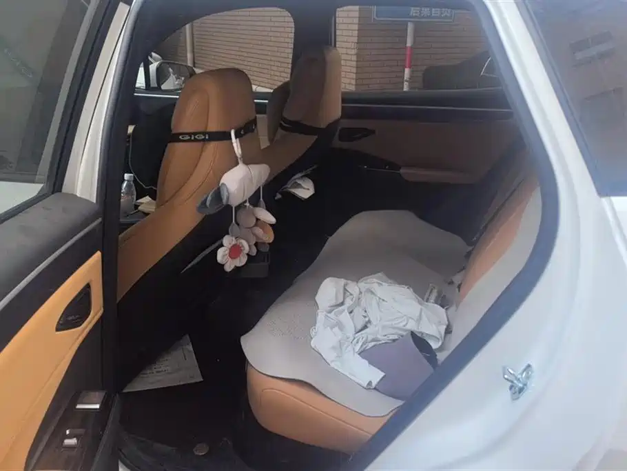 Geely Galaxy Galaxy L7