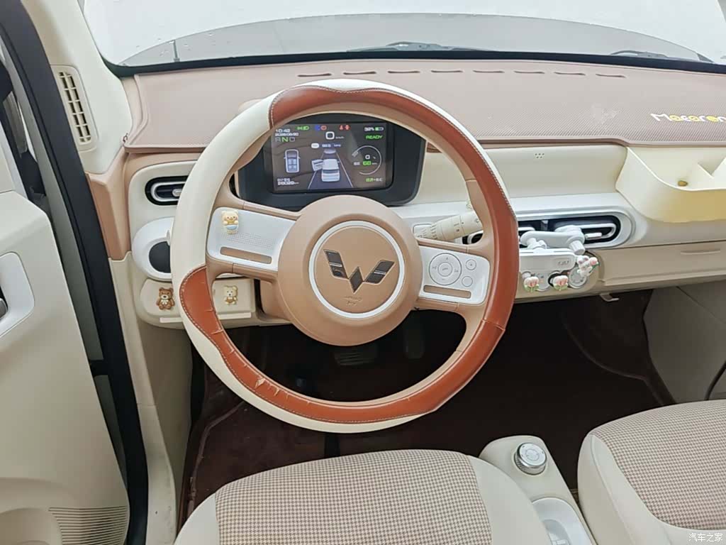 Wuling MINIEV, 2024 11
