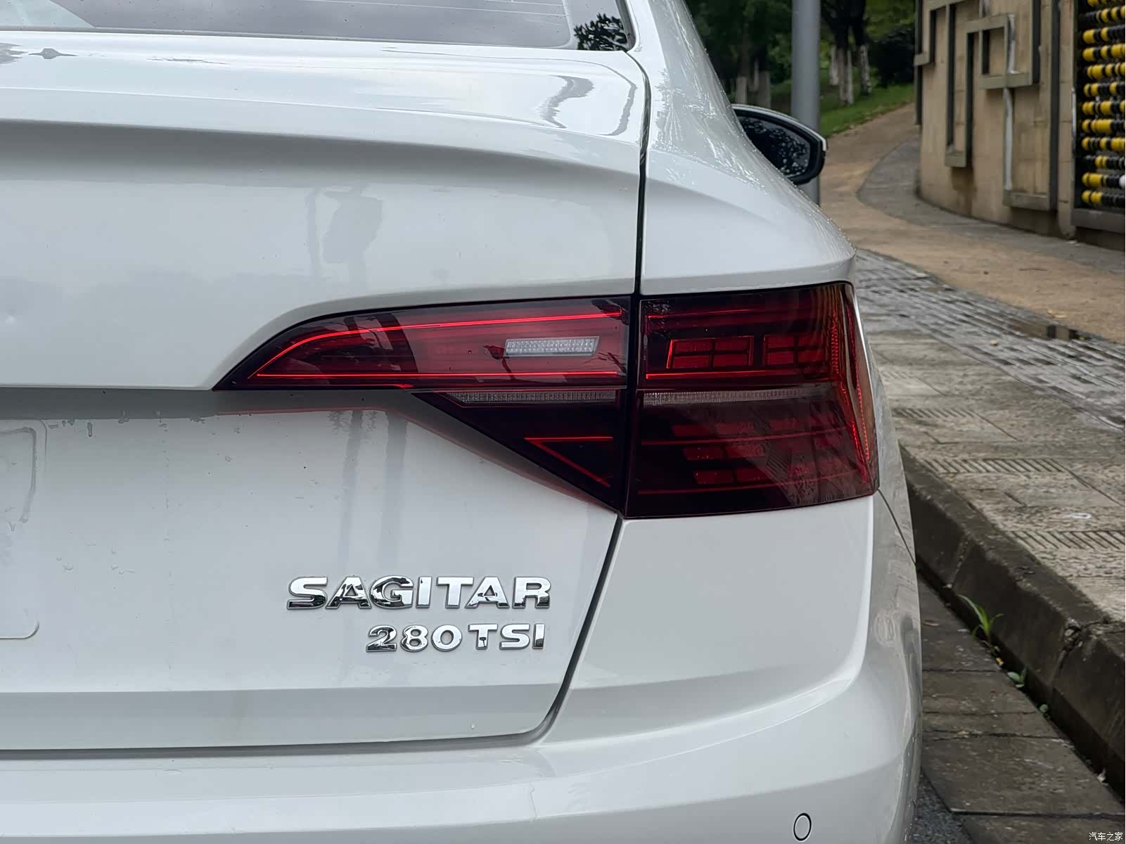 Volkswagen Sagitar, 2021 9