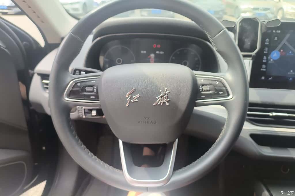 Hongqi QM5, 2024 15