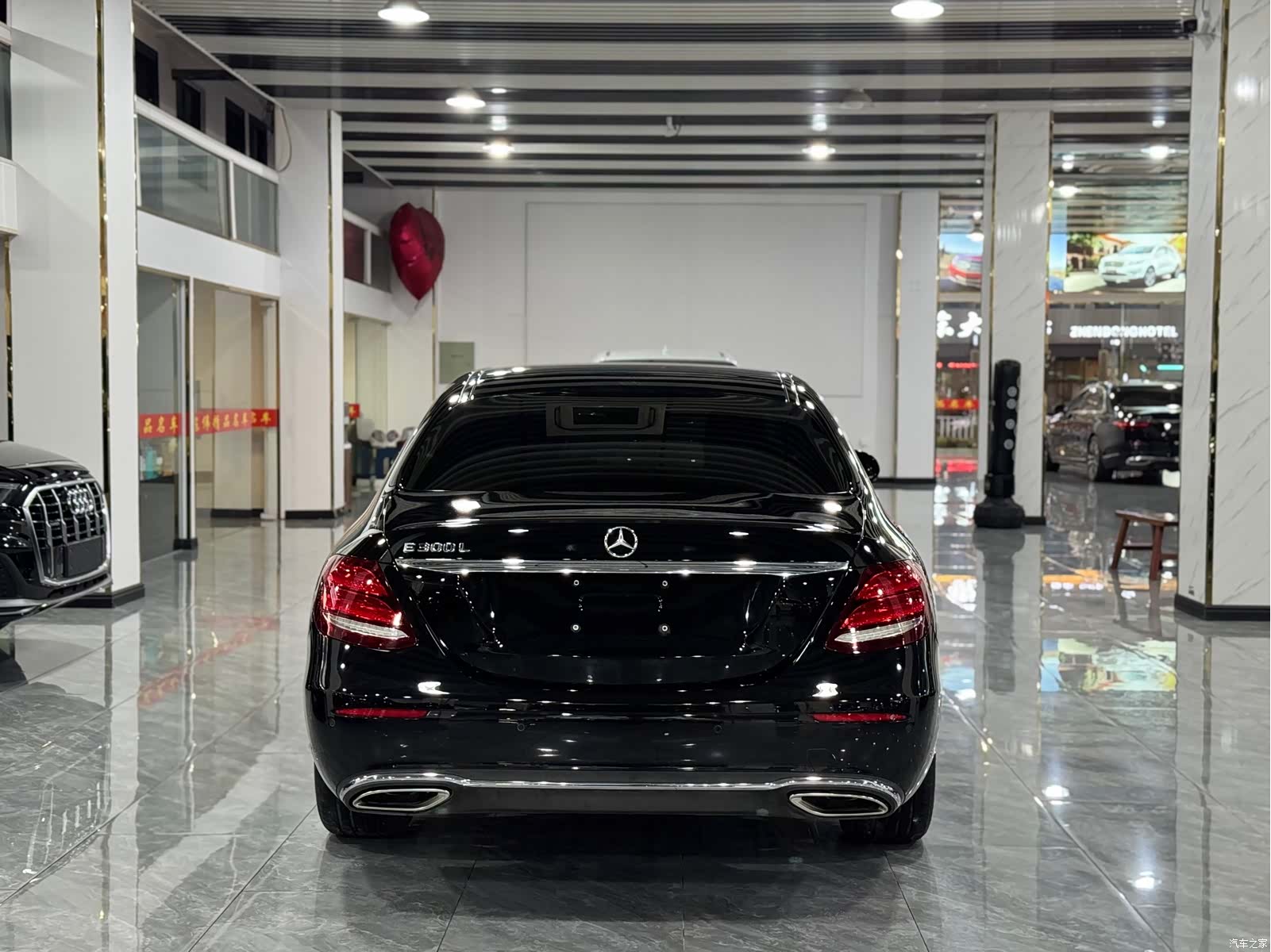 Mercedes-Benz E-Class, 2019 14