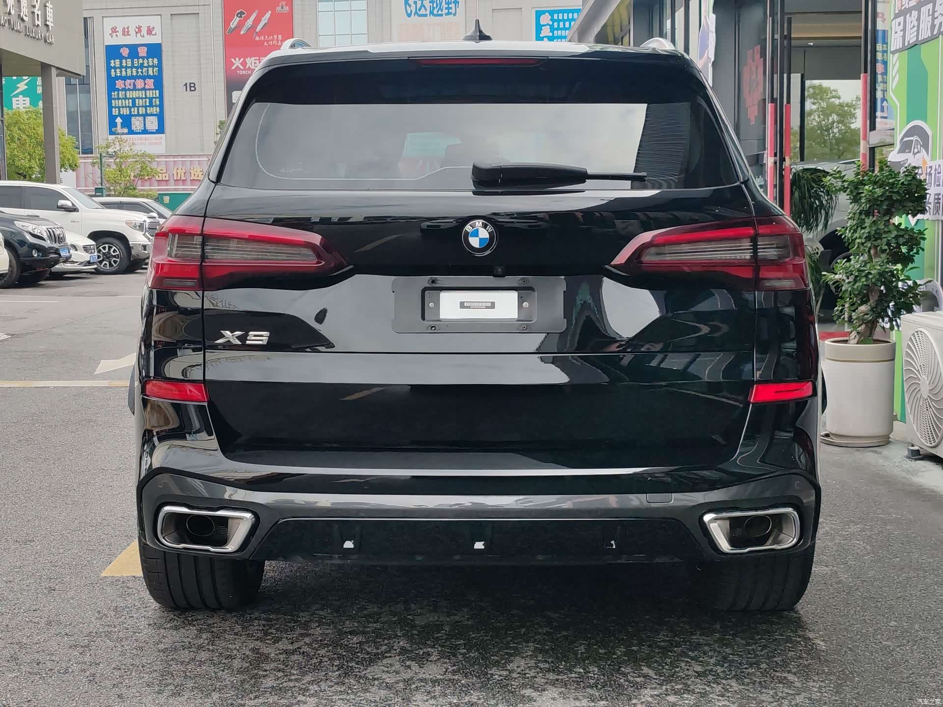 BMW X5, 2023 все фото