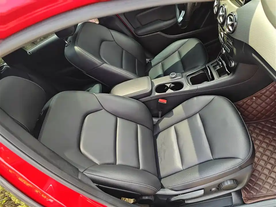 Mercedes-Benz Class B