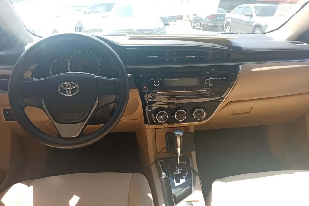 Toyota Corolla, 2016 12