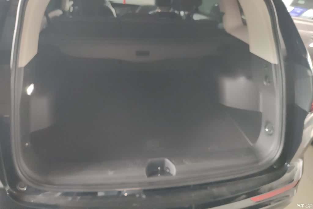 Buick Envision Plus, 2022 4