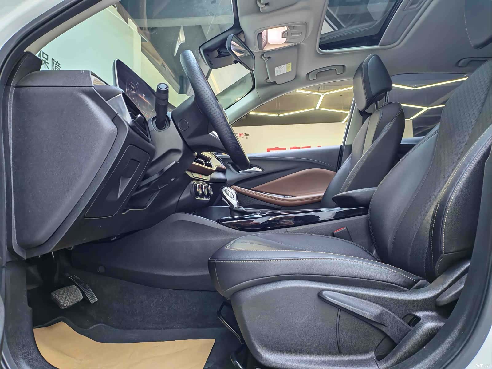 Buick Verano, 2022 все фото