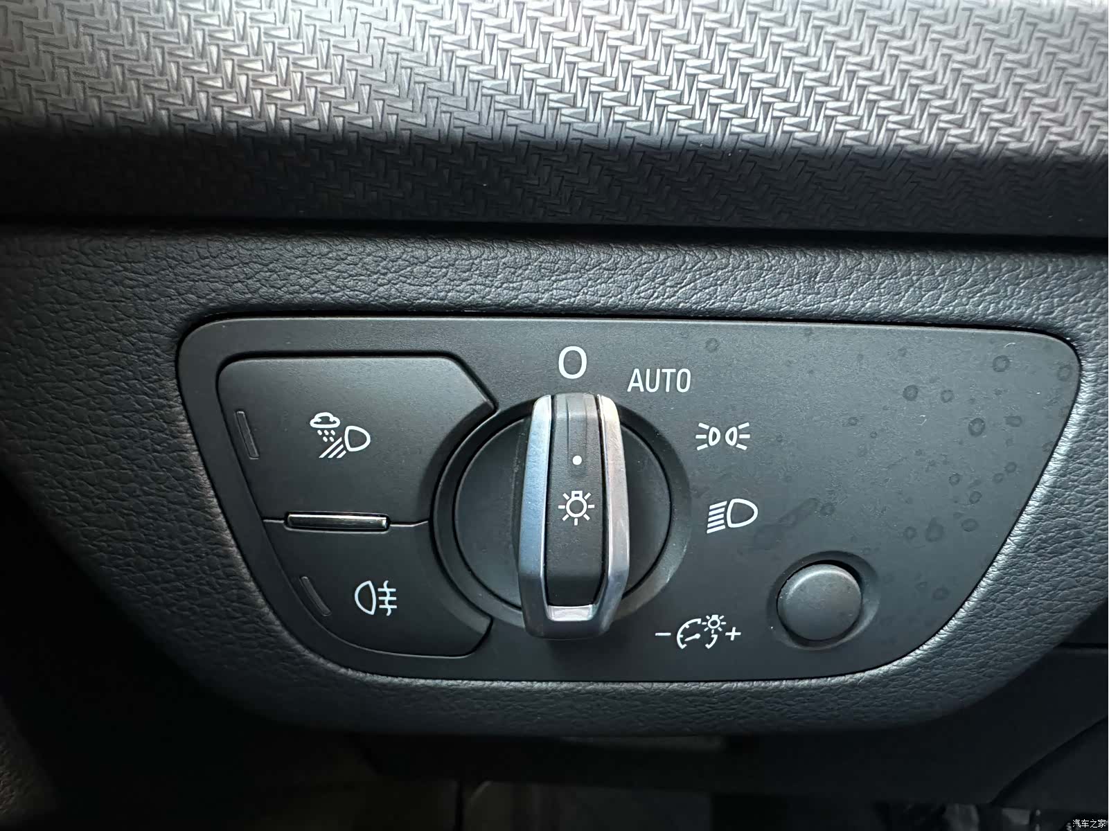 Audi Q5L, 2022 все фото