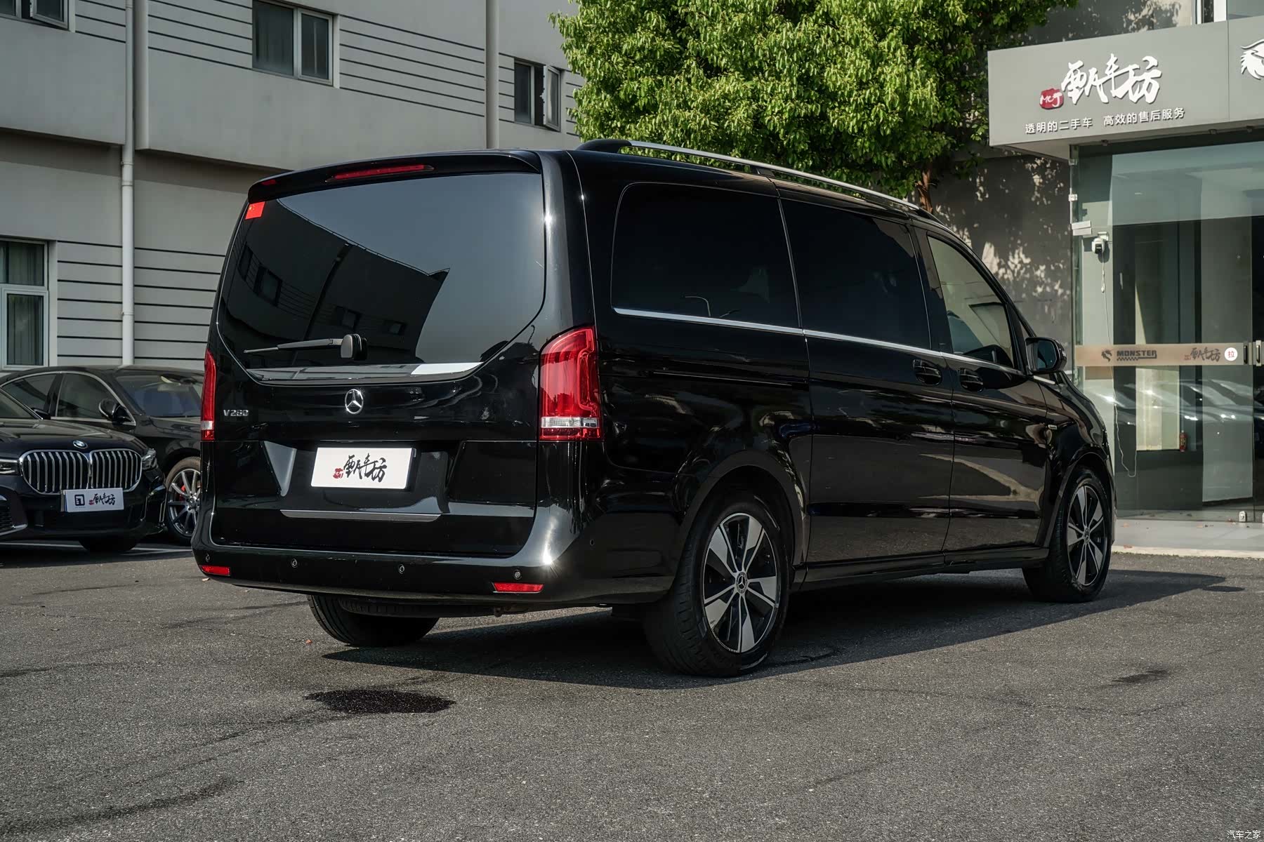 Mercedes-Benz V-Class, 2022 все фото
