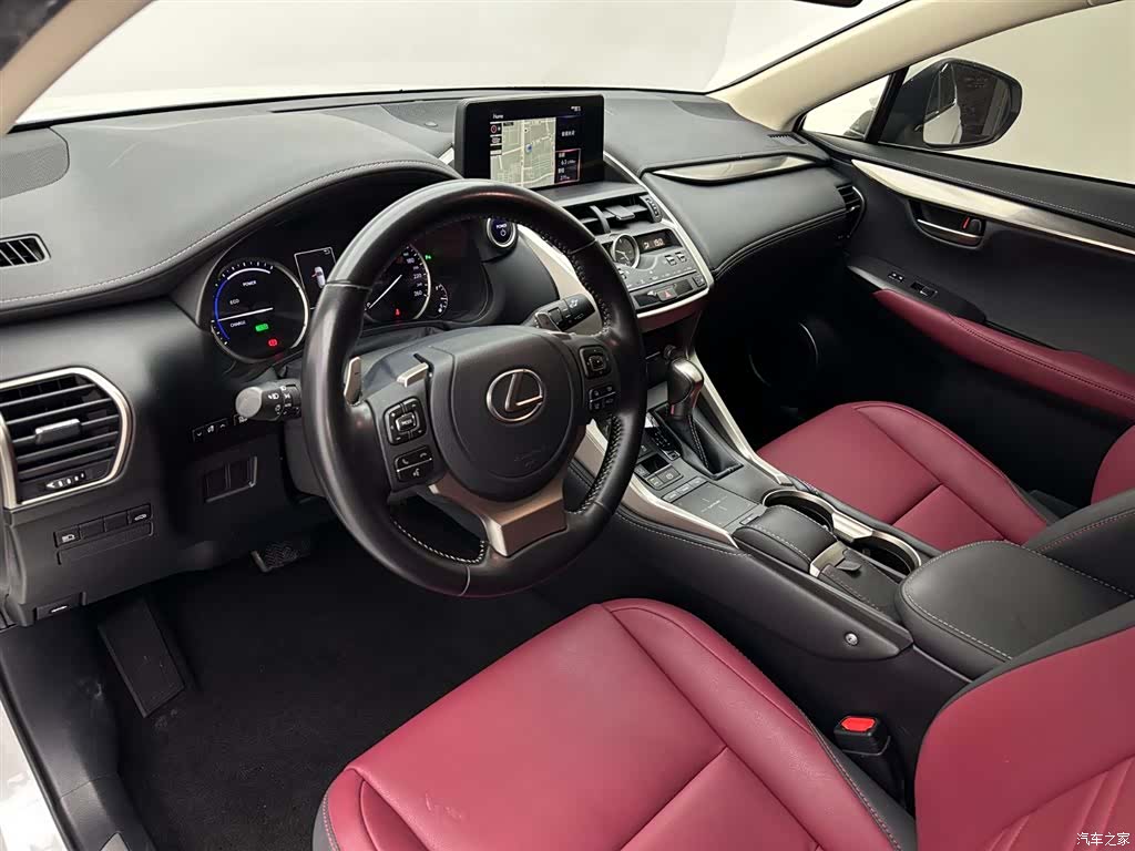 Lexus NX, 2020 17