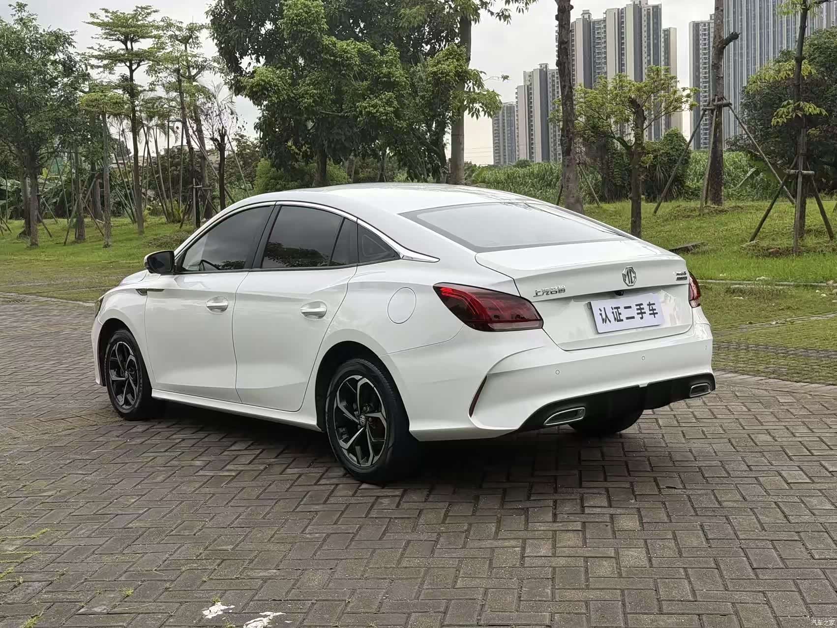 MG MG5, 2023 12