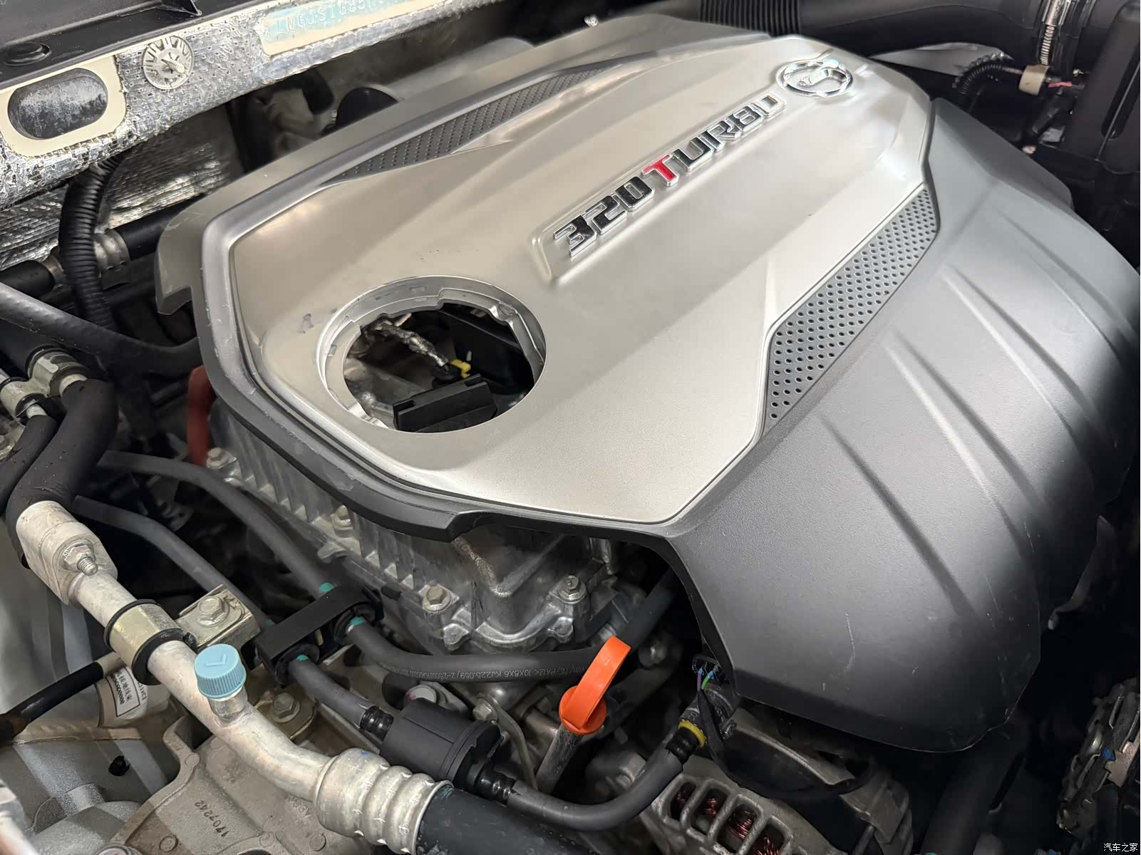 Trumpchi GS8, 2017 26