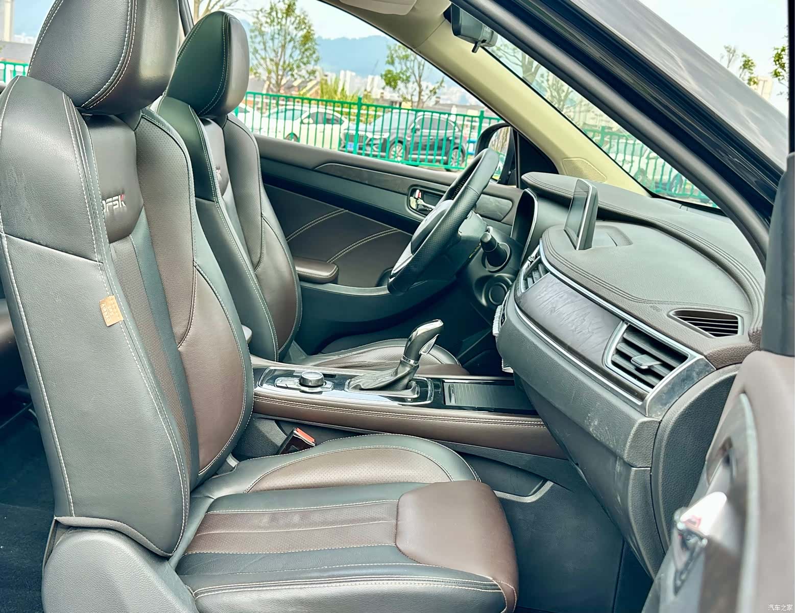 DongFeng 580, 2018 23