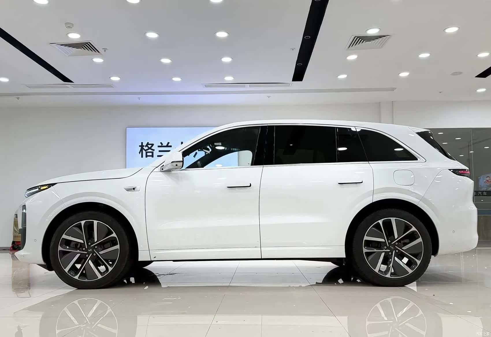 Li Auto L6, 2025 2