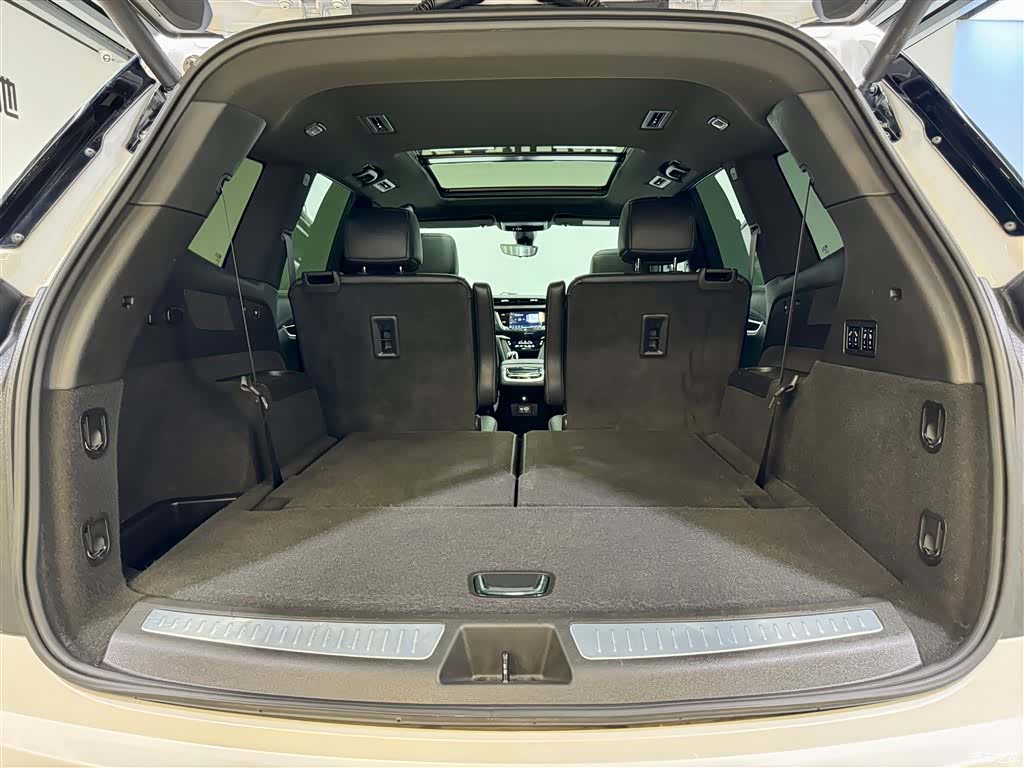 Cadillac XT6, 2022 12