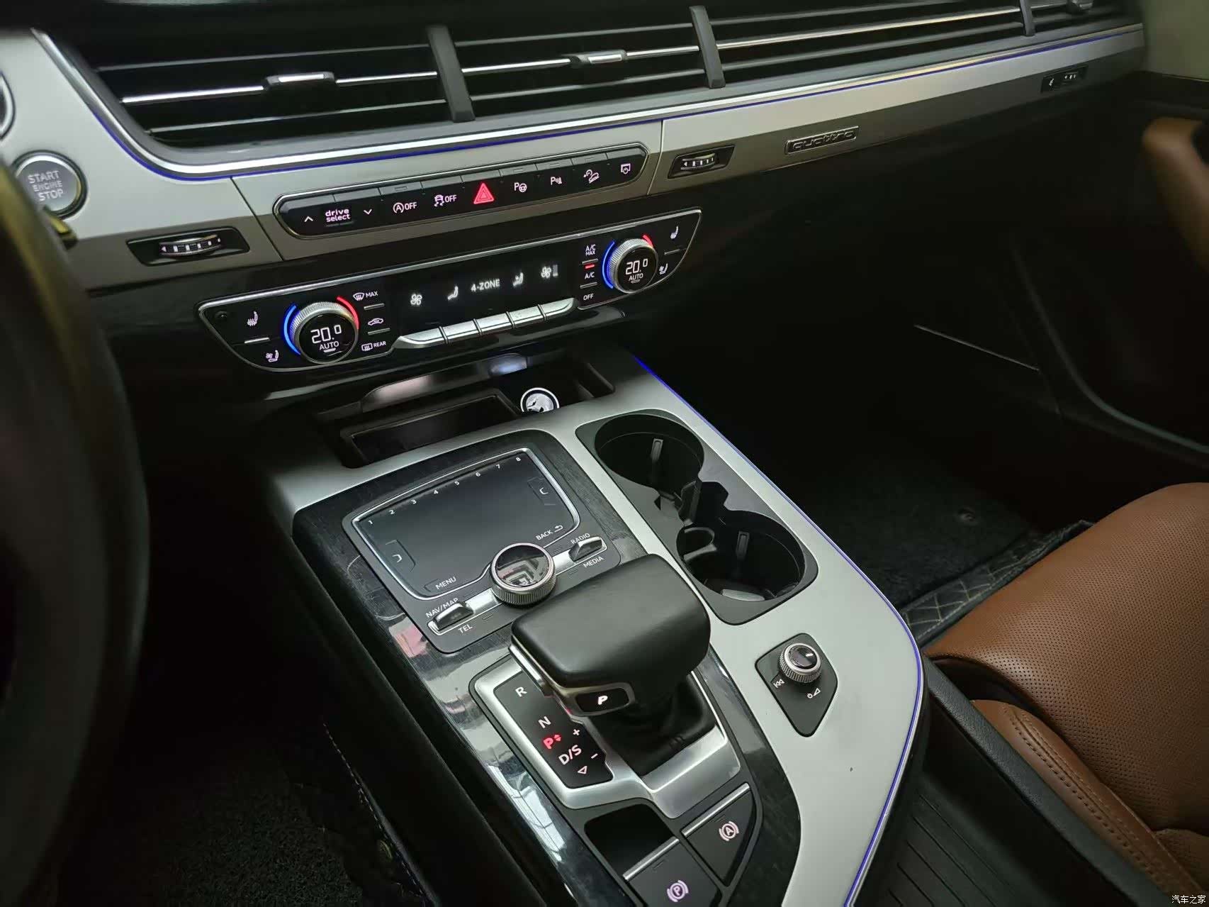 Audi Q7, 2018 6