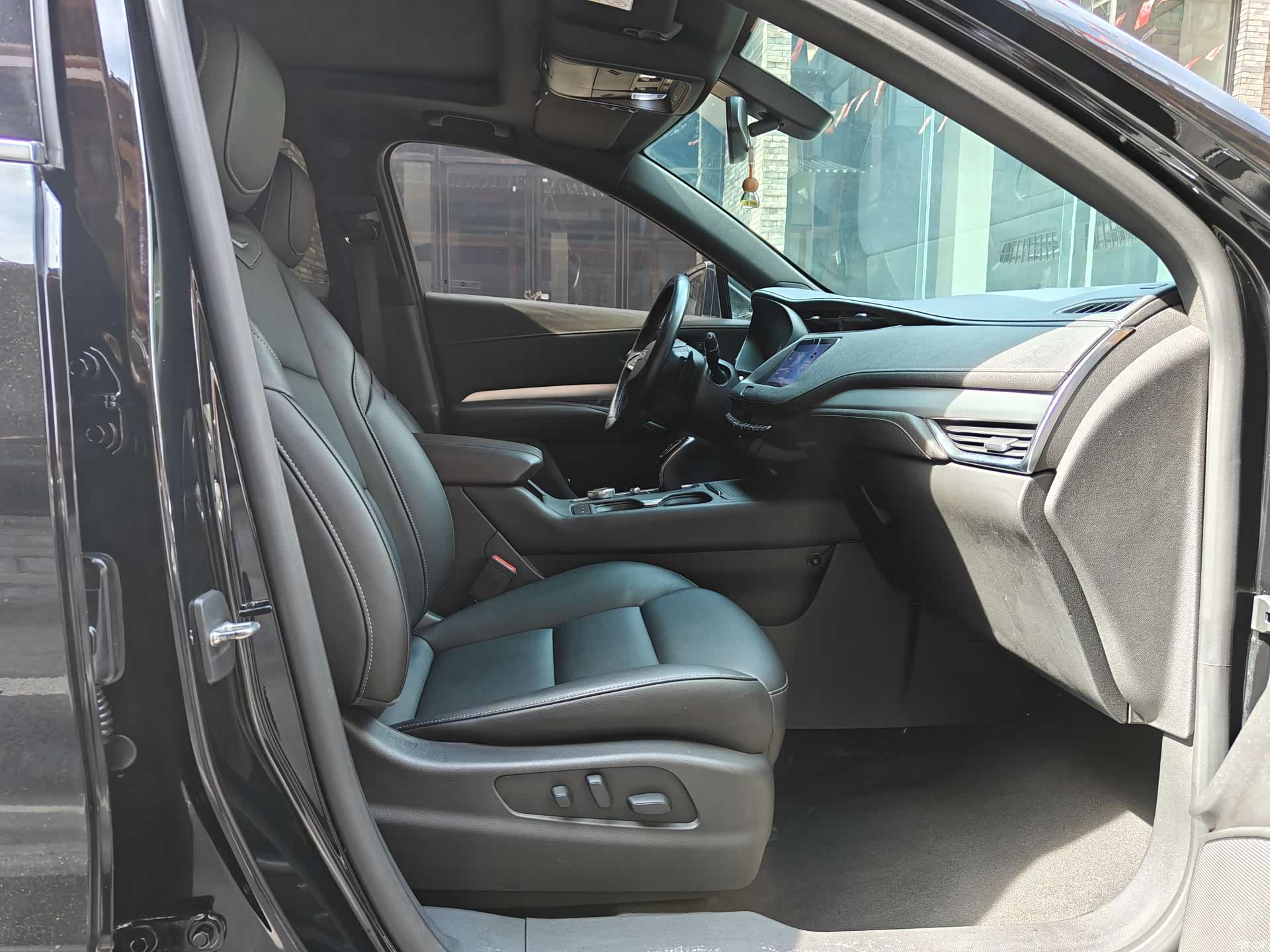 Cadillac XT4, 2020 7