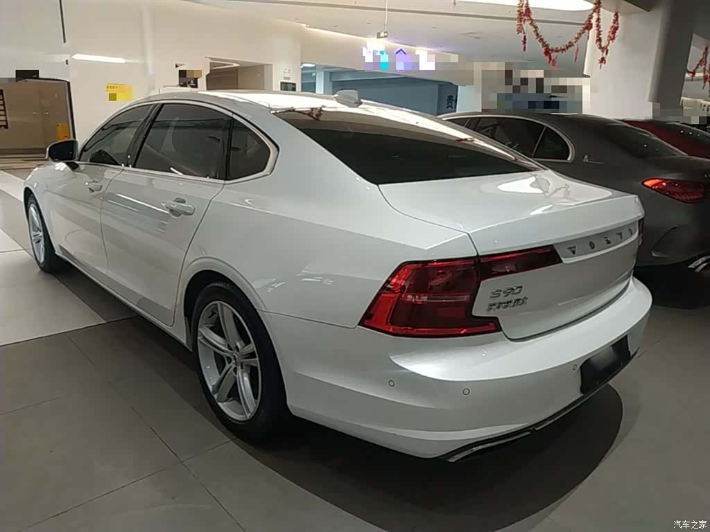 Volvo S90, 2018 все фото