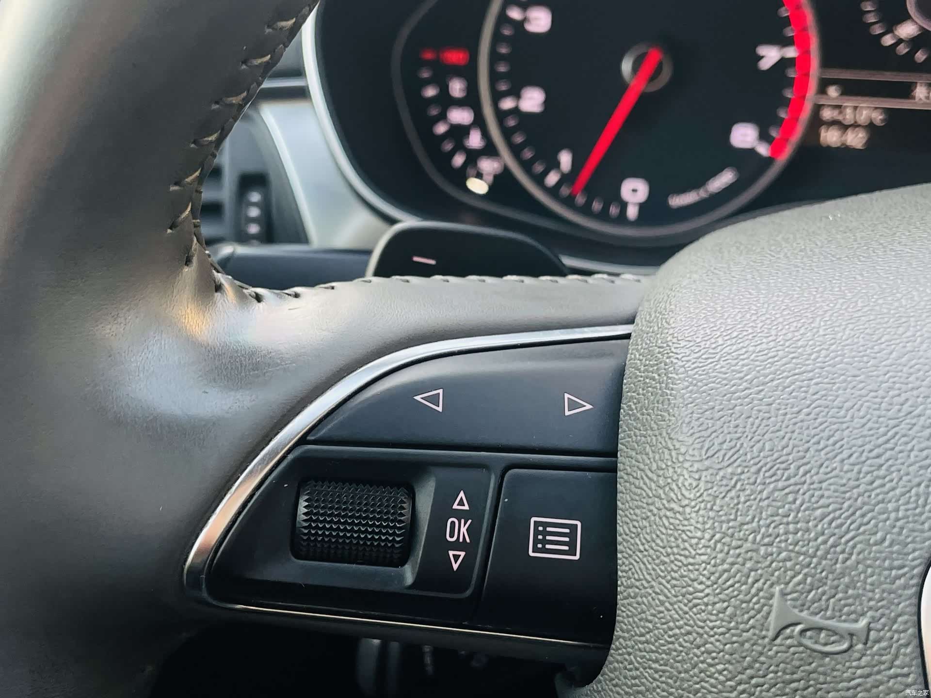 Audi A6L, 2012 15