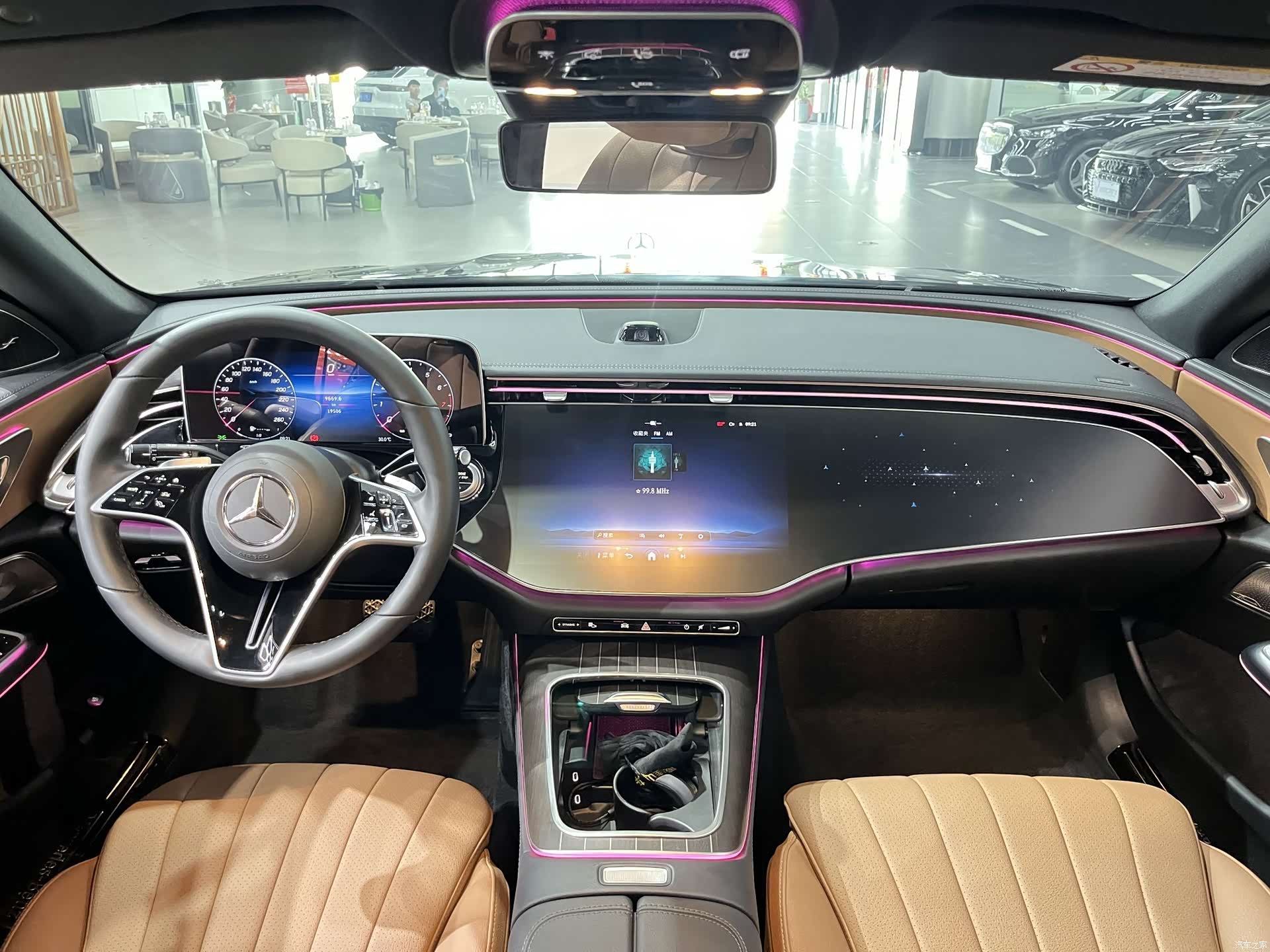 Mercedes-Benz E-Class, 2025 все фото