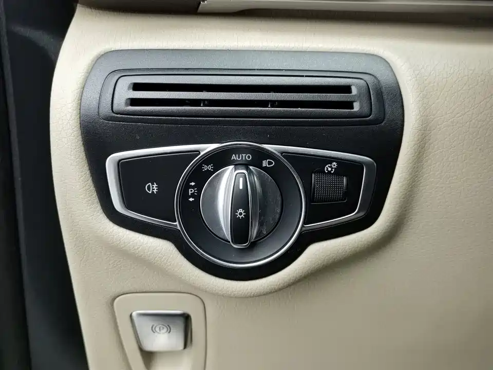 Mercedes-Benz V-class Mercedes-Benz V-class