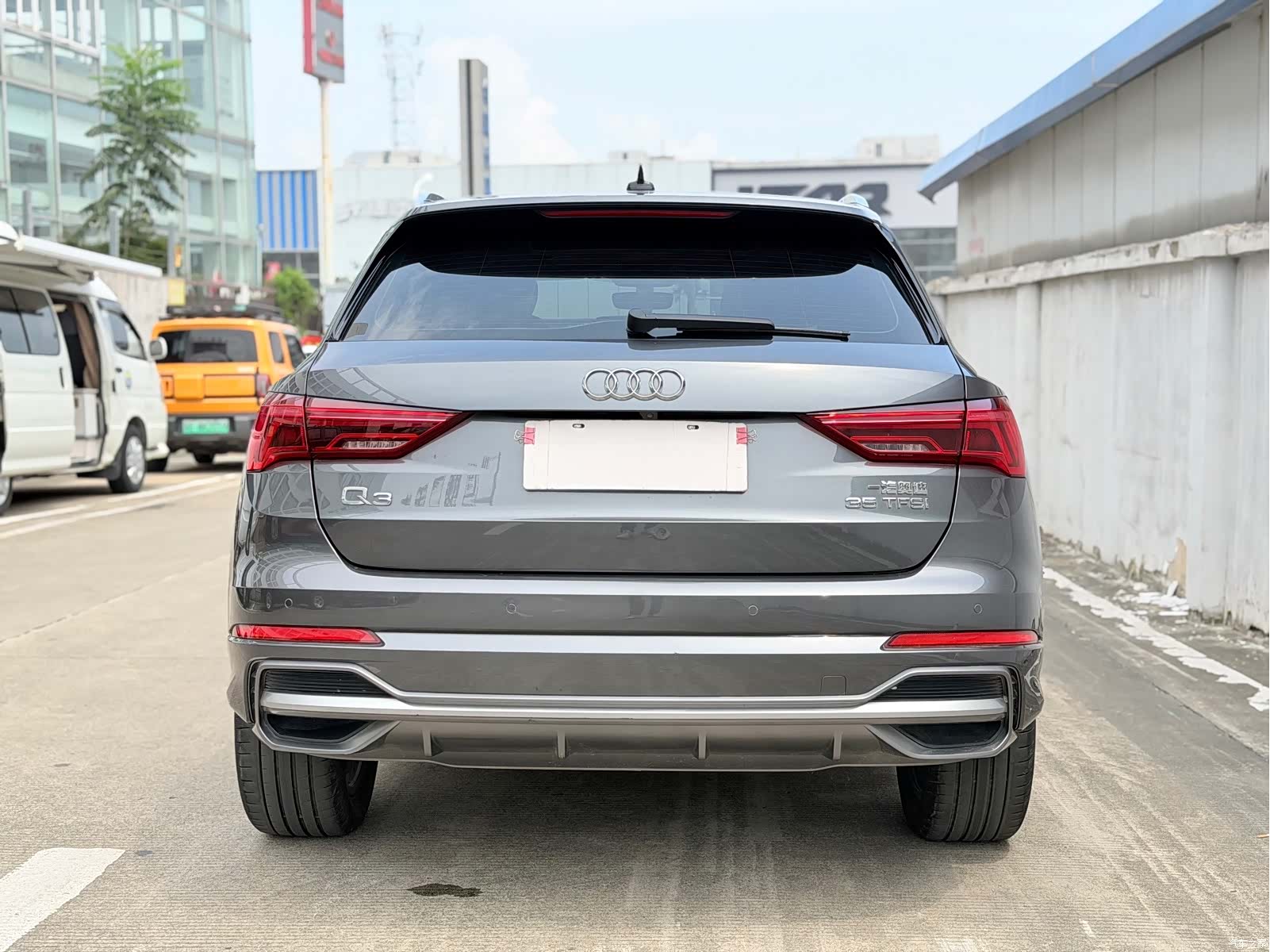 Audi Q3, 2022 12