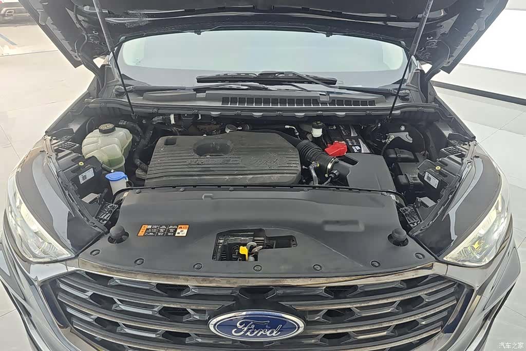 Ford Edge, 2021 10