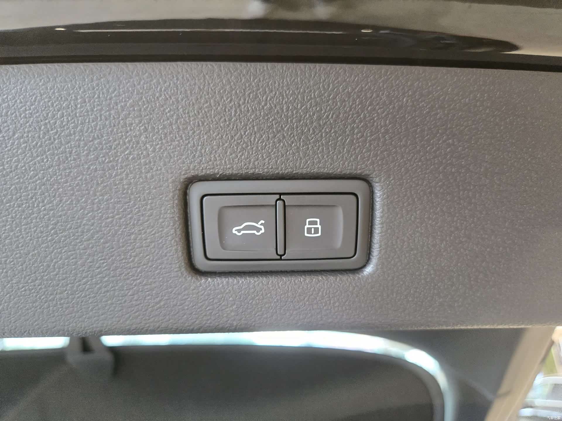 Audi A7, 1900 18