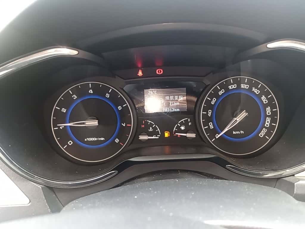 Changan V7, 2016 8