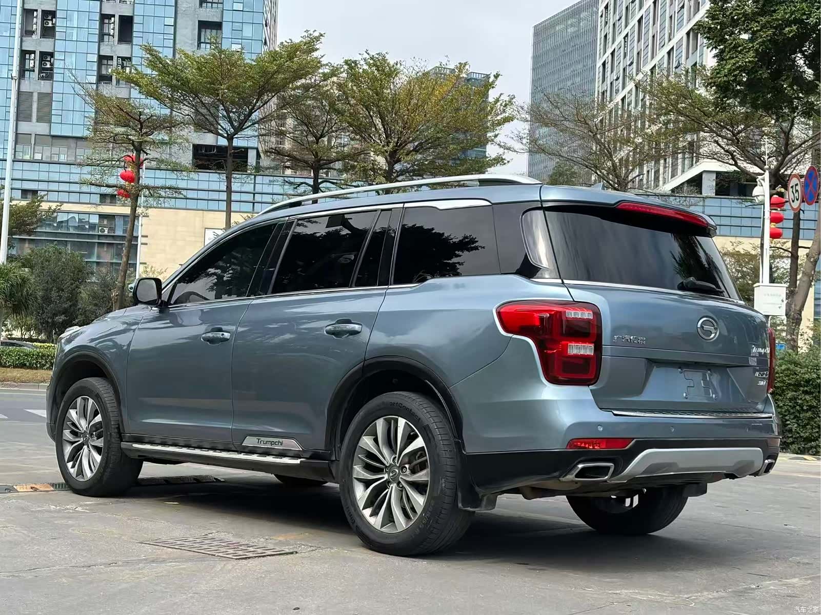 Trumpchi GS8, 2017 9