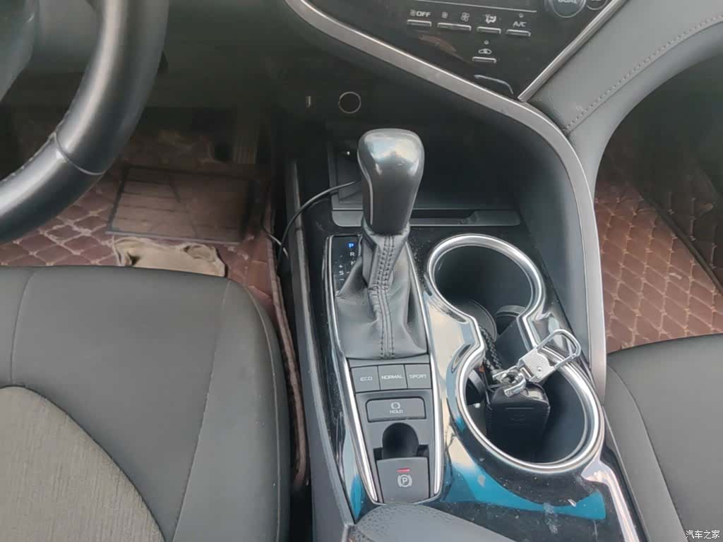Toyota Camry, 2018 14
