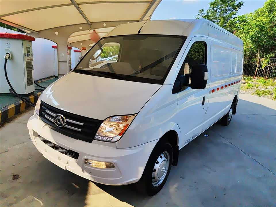 MAXUS Xintu V80