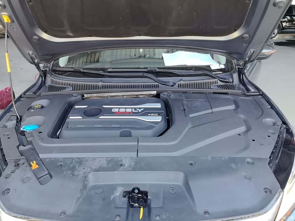 Geely Binray, 2018 20